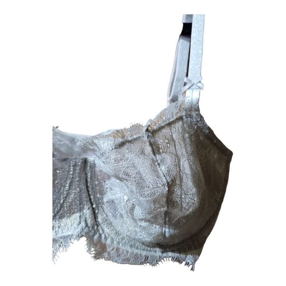 VICTORIA'S SECRET Dream Angels Pale Gold Push‎ Up Lace Bra - Size 32DDD - Picture 3 of 8